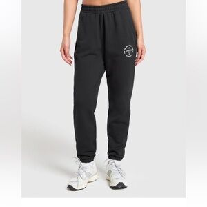 Brand New Women’s Black Lifestyle Club Graphic Joggers Size XS Oversized Fit